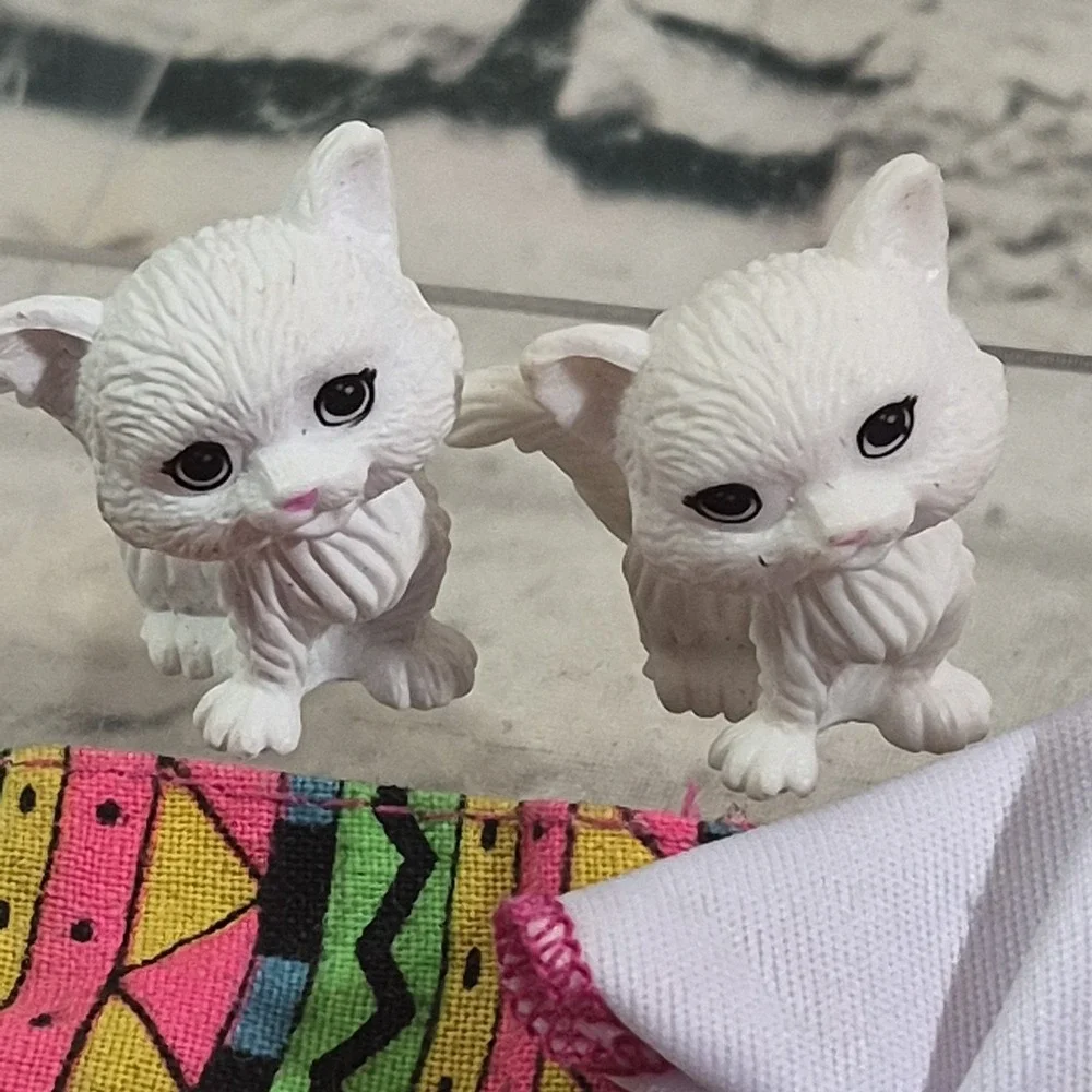 Barbie Doll Clothes Lot Summer Vacation Shorts Tops Luggage Cats Bags Sunglasses